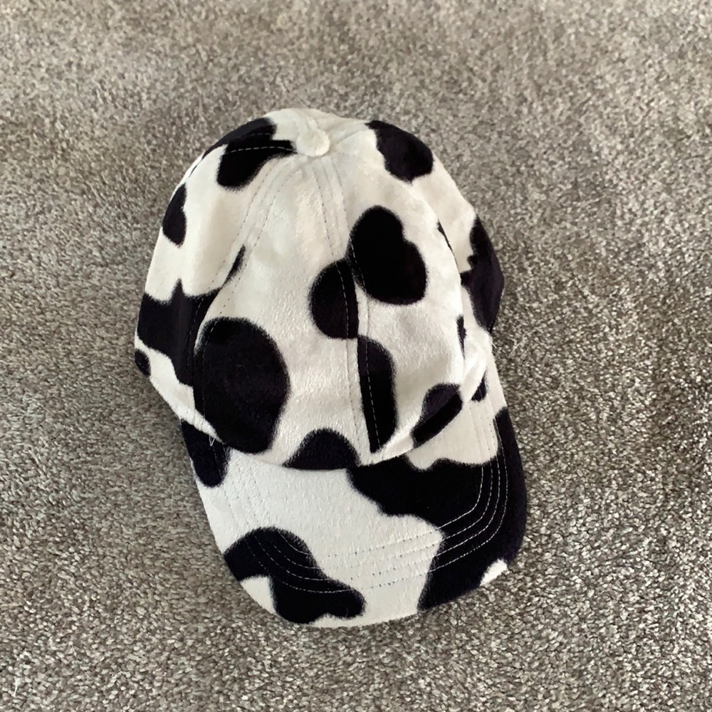 Fuzzy cowprint baseball cap